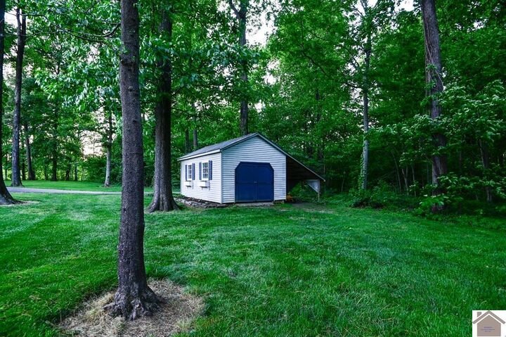 Property Photo:  2560 Biggs Rd  KY 42053 