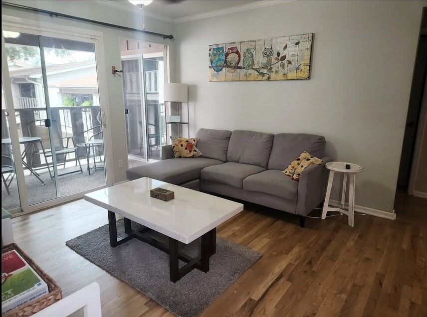 Property Photo:  1304 Summit Street 208  TX 78741 