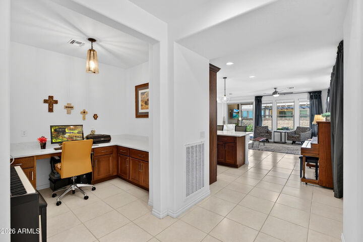 Property Photo:  292 E Las Puertas Lane  AZ 85140 