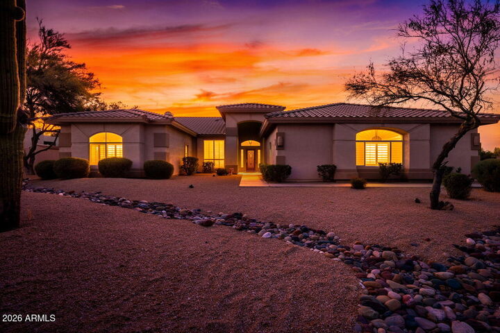 Property Photo: 4703 E Chaparosa Way AZ 85331