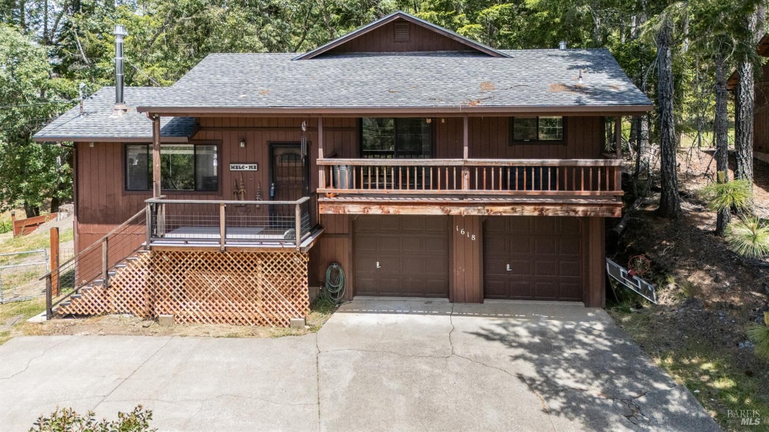 Property Photo:  1618 Daphne Drive  CA 95490 