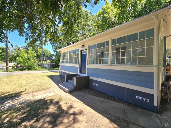 Property Photo:  487 E Valley Street  CA 95490 
