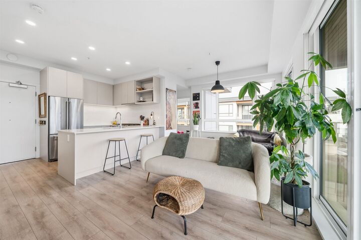 Property Photo:  735 Anskar Court 613  BC V3J 0L7 