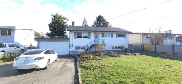 9620 McNaught Road — photo 1