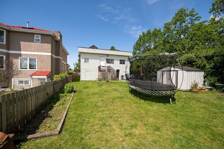 Property Photo:  3826 Glendale Street  BC V5R 1C5 