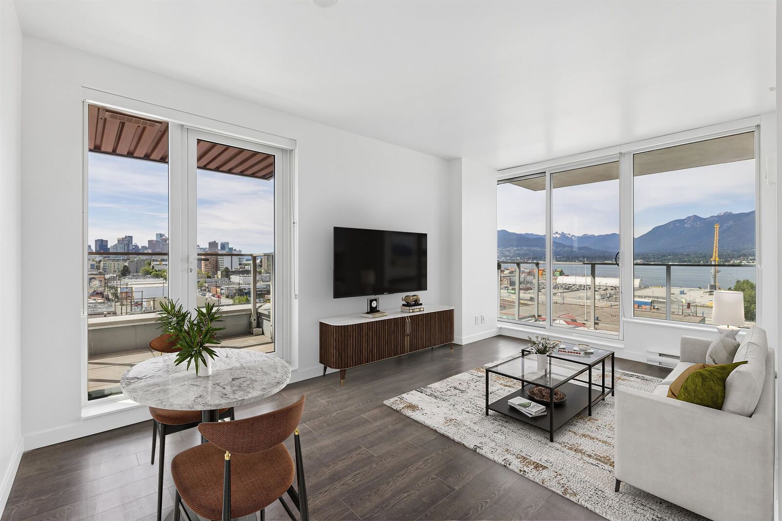Property Photo:  933 E Hastings Street 902  BC V6A 0G6 