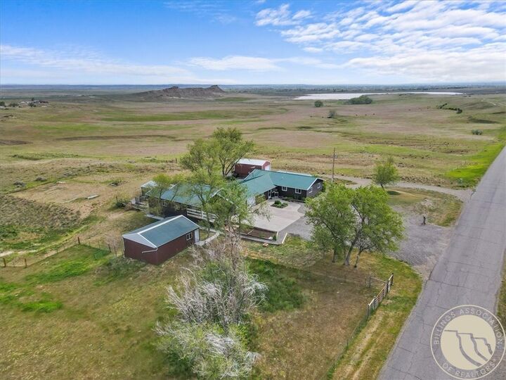 Property Photo:  945 Lorraine Street  MT 59105 