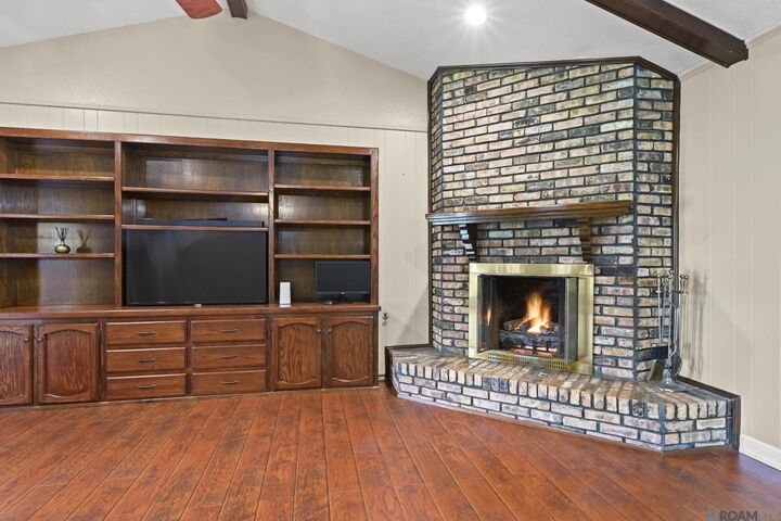Property Photo:  4910 Woodlyn Dr  LA 70816 