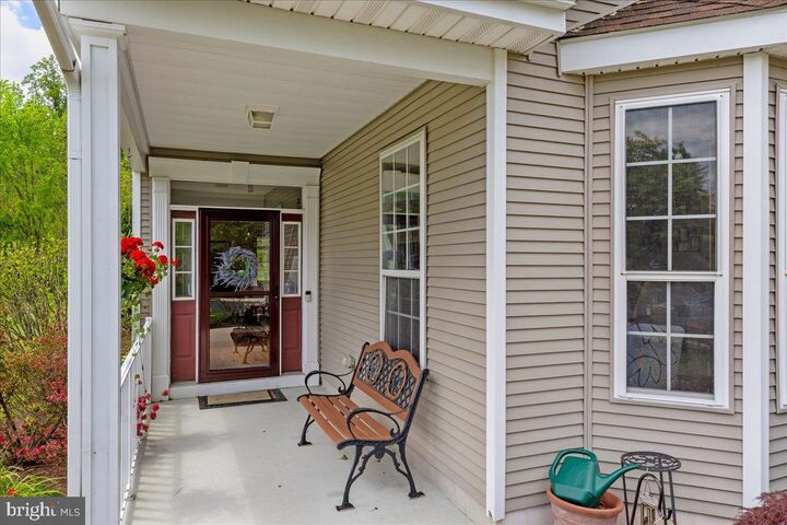 Property Photo:  10 Fitzgerald Lane  NJ 08022 