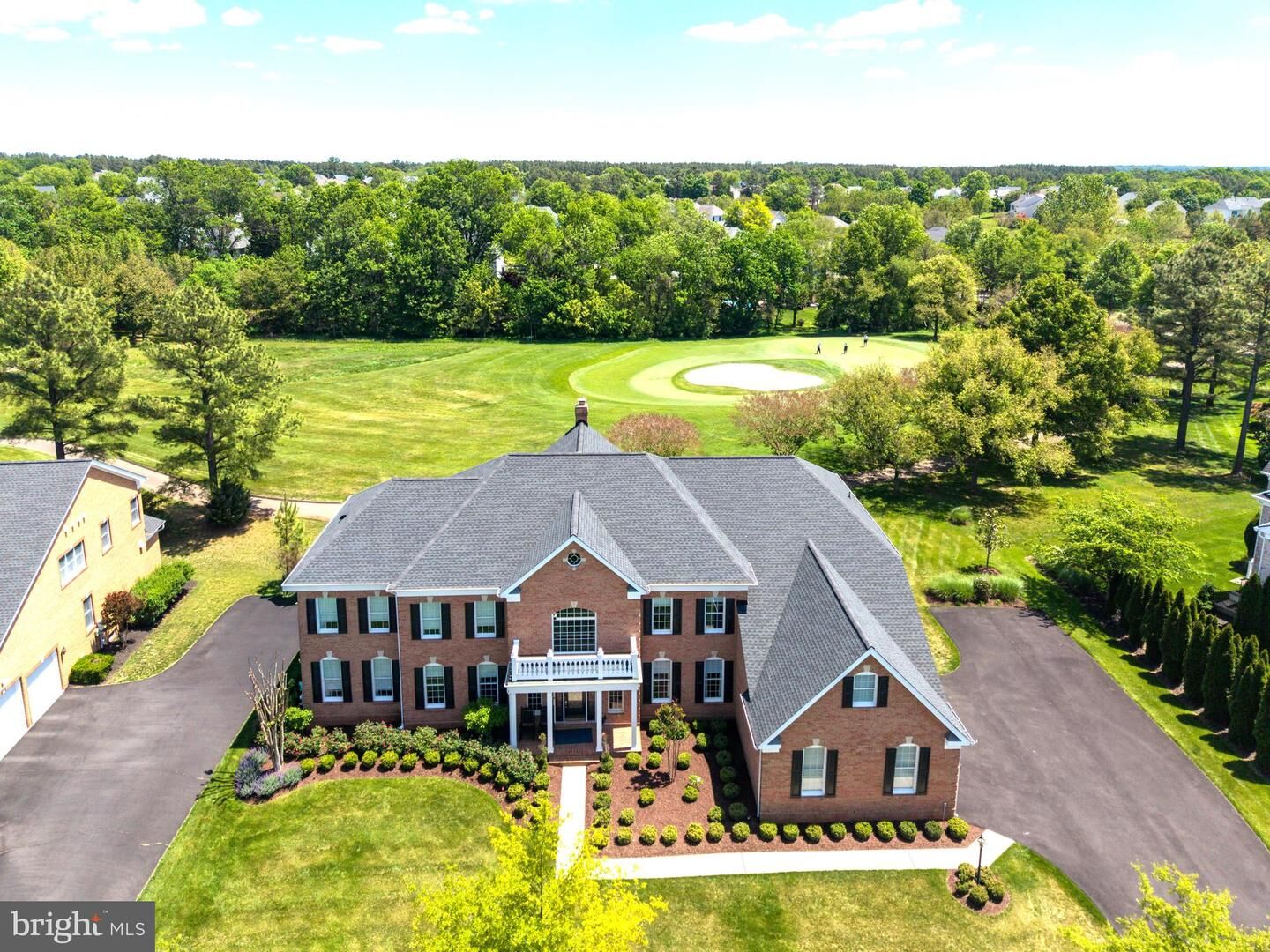 Property Photo: 15214 Golf View Drive VA 20169