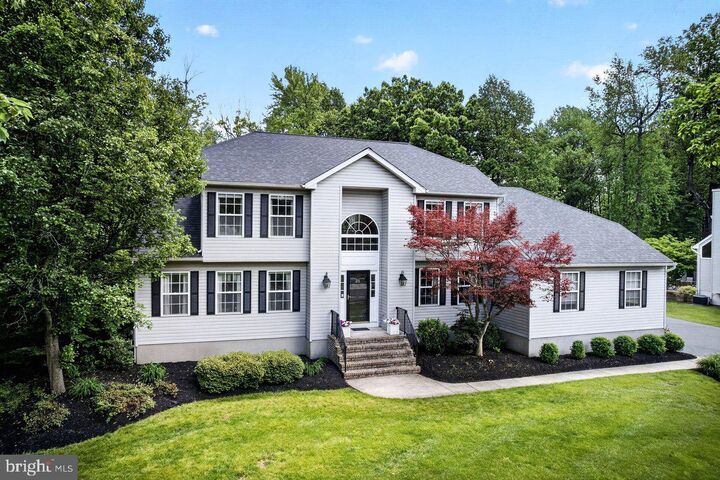 Property Photo:  28 Arnold Lane  NJ 08691 