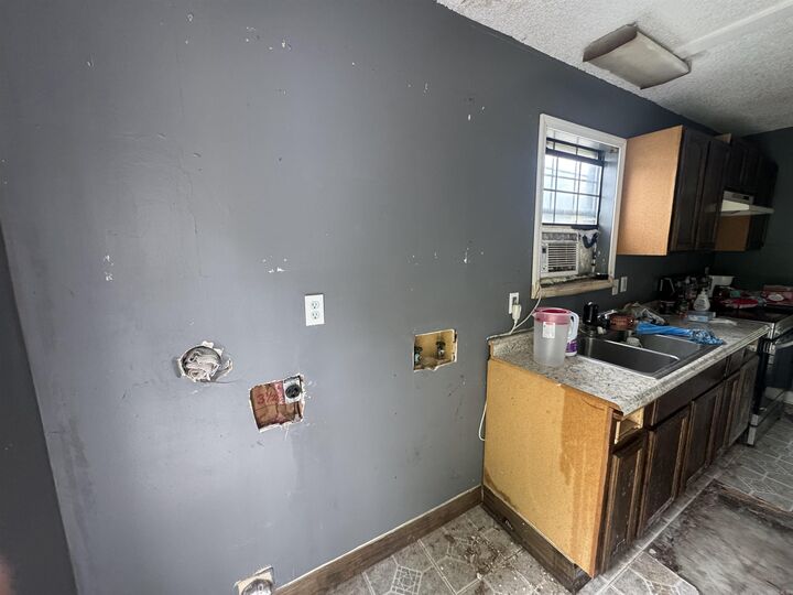 Property Photo:  307 N 14th Avenue  AR 72450 