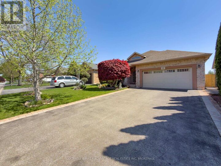 Property Photo:  32 Michaela Crescent  ON L0S 1E4 