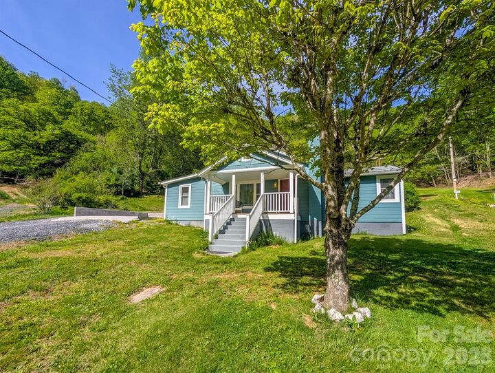 Property Photo: 314 Byrd Creek Road NC 28740