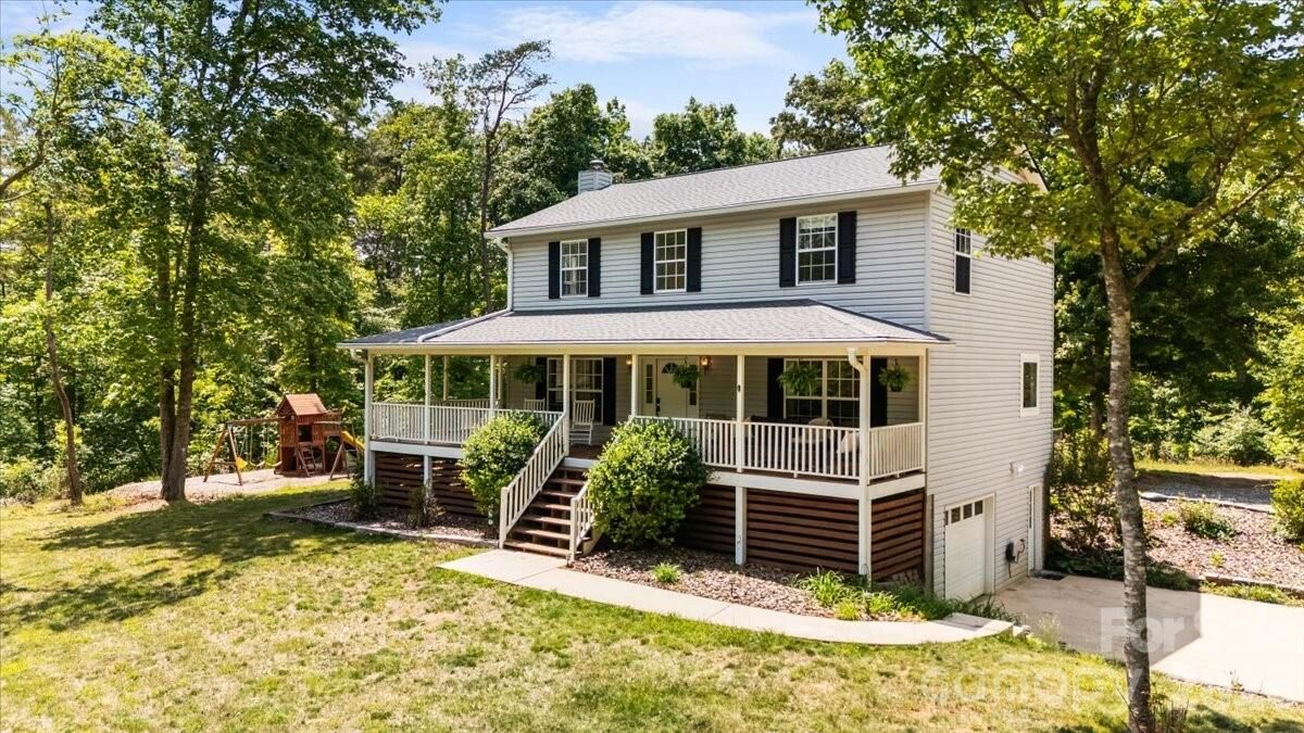 Property Photo:  714 River Bend Drive  NC 28754 