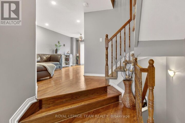 Property Photo: 317 Copperfield Crescent ON K2J 0L2