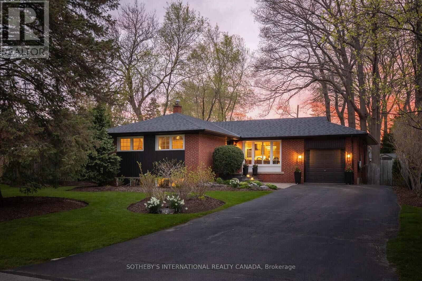 Property Photo:  1491 Trenton Road  ON L6L 1K9 