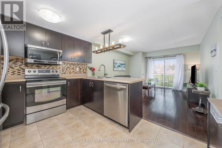 Property Photo:  43 Goodwin Drive 109  ON N1L 0E8 