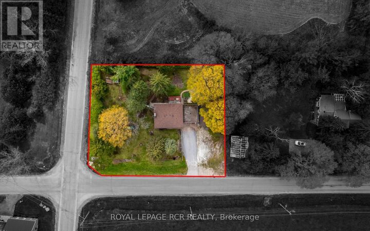 Property Photo:  8753 5th Sideroad  ON L0N 1P0 