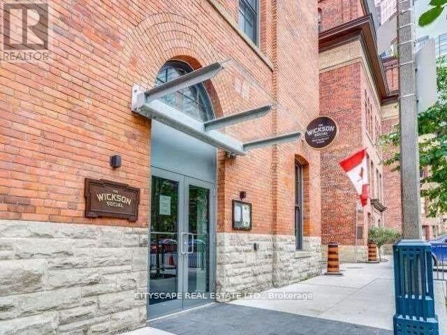 Property Photo:  11 St Joseph Street 1209  ON M4Y 1J8 