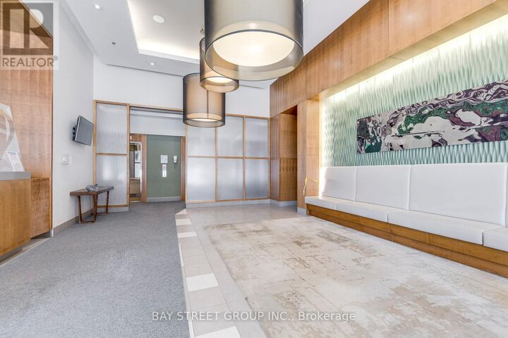 Property Photo:  4099 Brickstone Mews 2302  ON L5B 0G2 