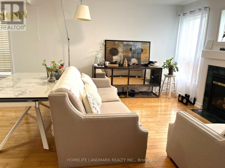 Property Photo:  11 Bern Street East  ON L6E 1G7 