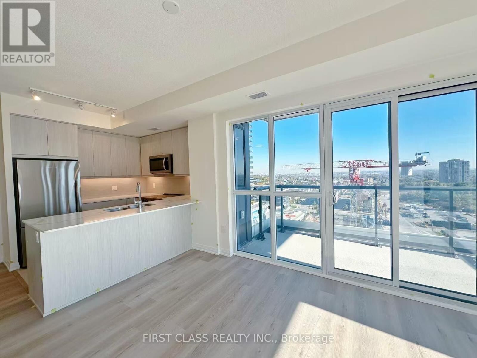 Property Photo: 15 Watergarden Drive 1201 ON L5R 1B2
