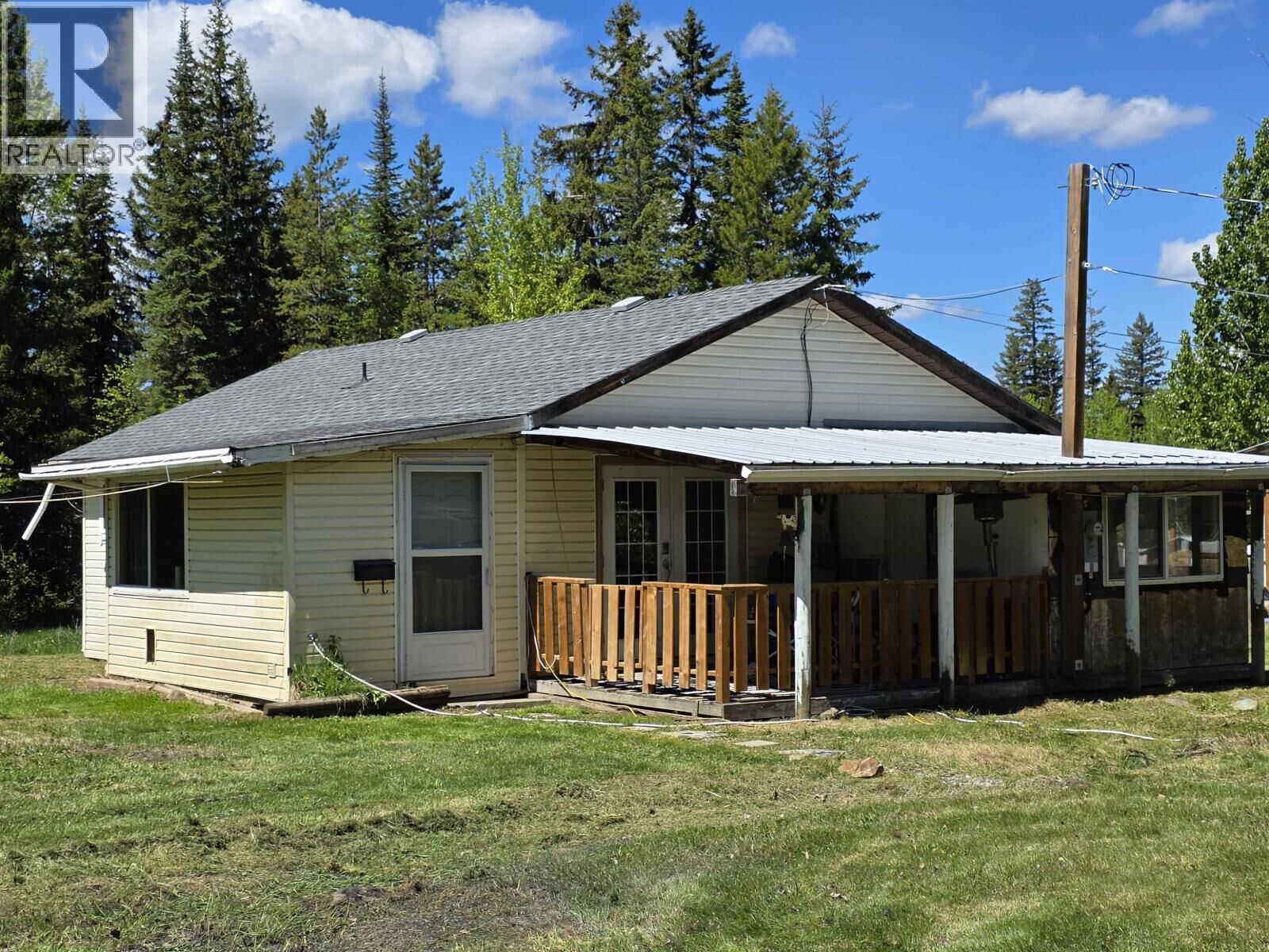 Property Photo:  3949 Schemenaur Road  BC V2J 6V1 