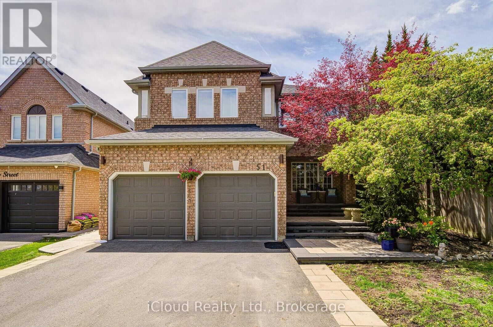 Property Photo:  51 Early Street  ON L7G 5W8 