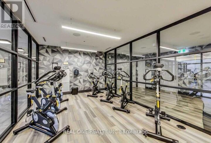 Property Photo:  15 Merchants' Wharf Street 833  ON M5A 0N8 