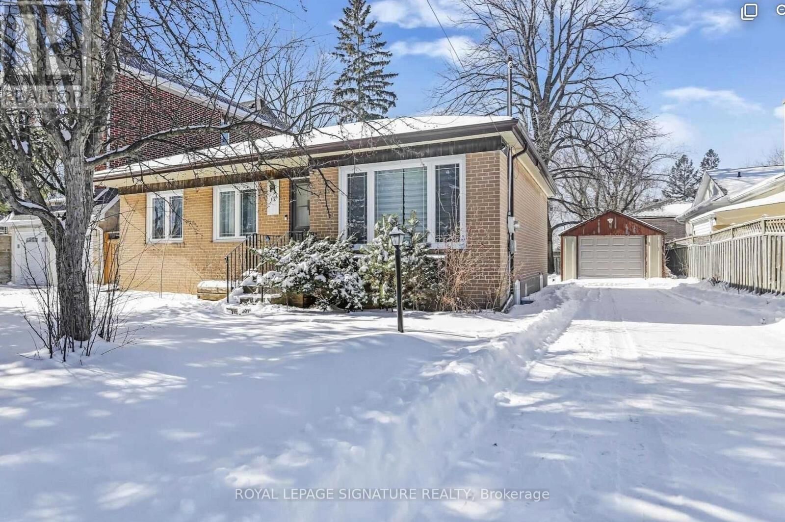 Property Photo: 12 Beaverton Road North ON L4C 3J7