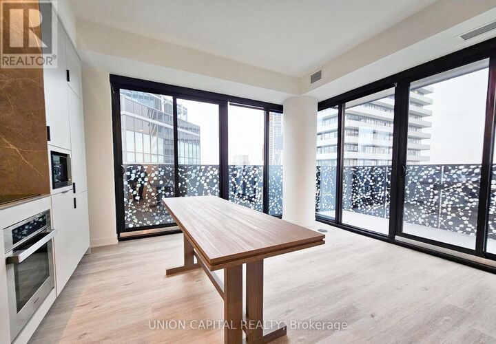 Property Photo:  55 Charles Street 4609  ON M4Y 0J1 