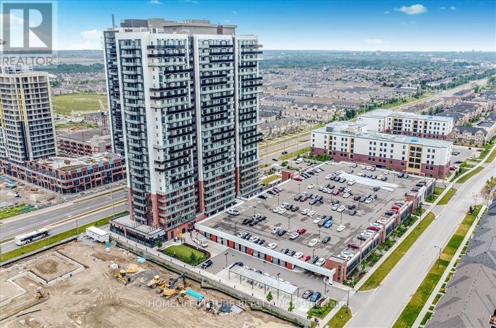 Property Photo:  2550 Simcoe Street North 1120  ON L1L 0R5 