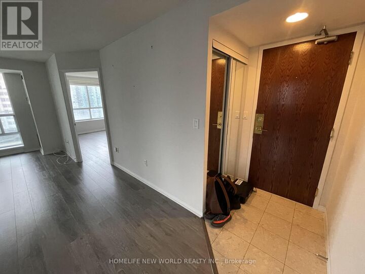 Property Photo:  1 Pemberton Avenue 2008  ON M2M 4L9 