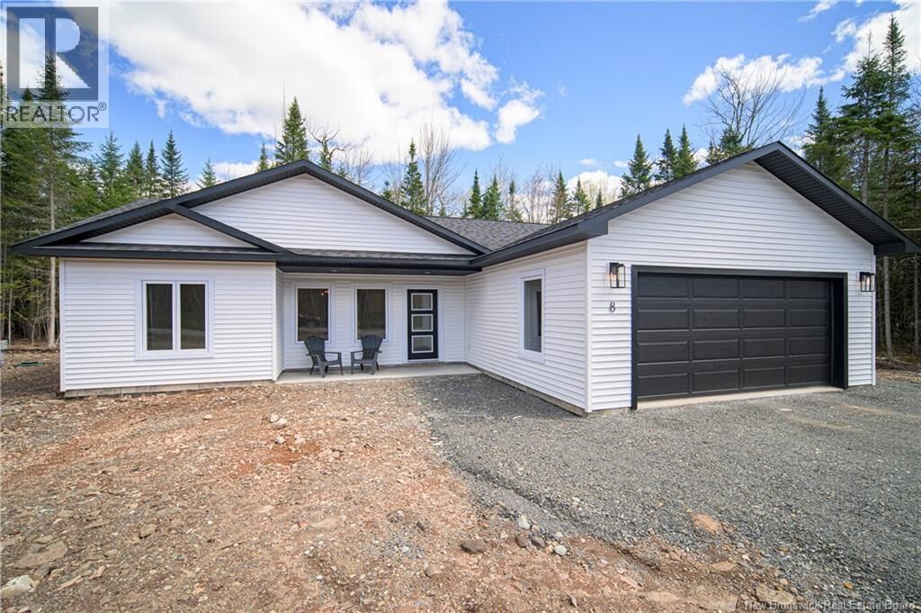 Property Photo:  8 Bonnieway Drive  NB E3B 0S9 