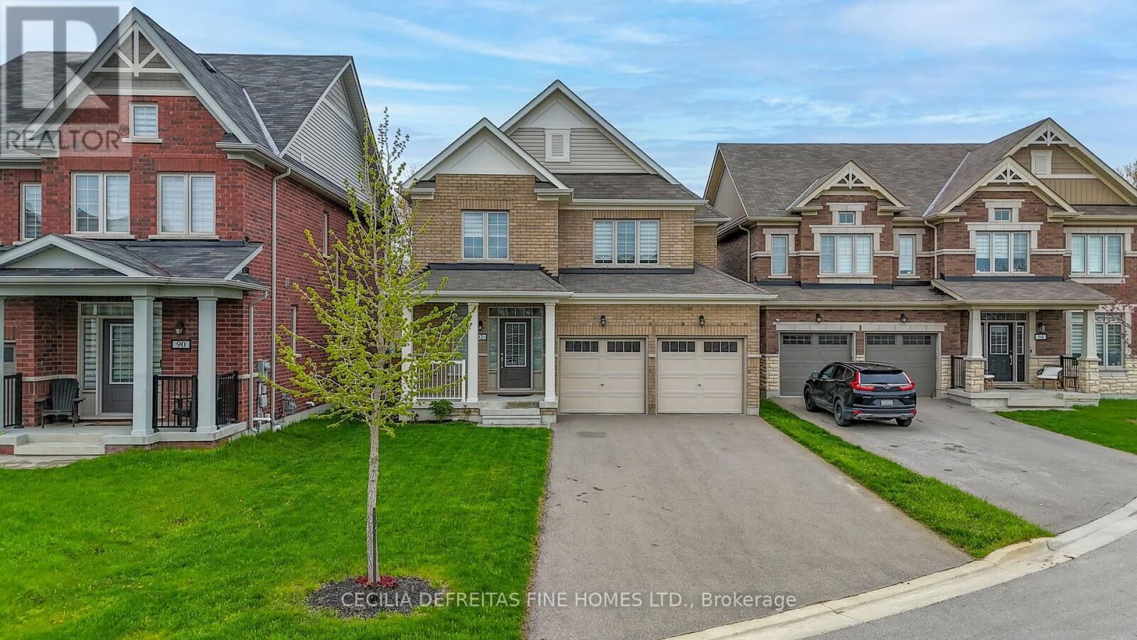 Property Photo:  92 Pridham Place  ON L0G 1W0 