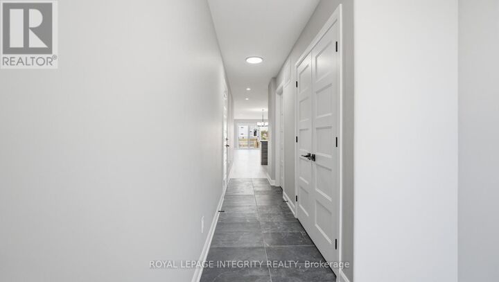 Property Photo:  1233 Montblanc Crescent  ON K0A 1W0 
