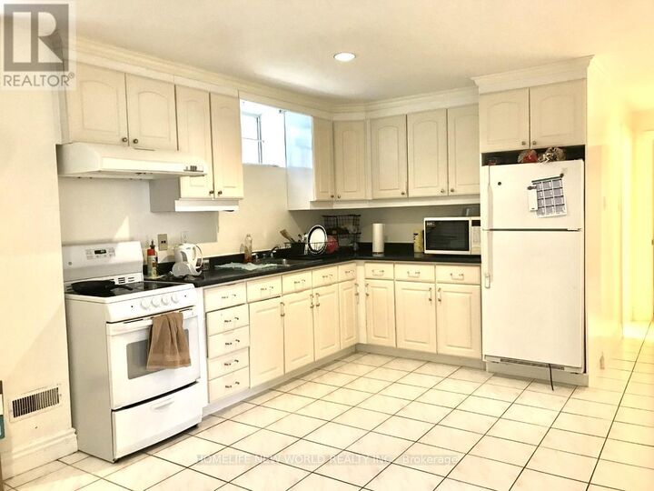Property Photo:  298 McKee Avenue  ON M2N 4E3 