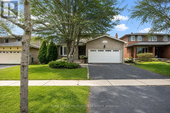 Property Photo:  759 Childs Drive  ON L9T 4L3 