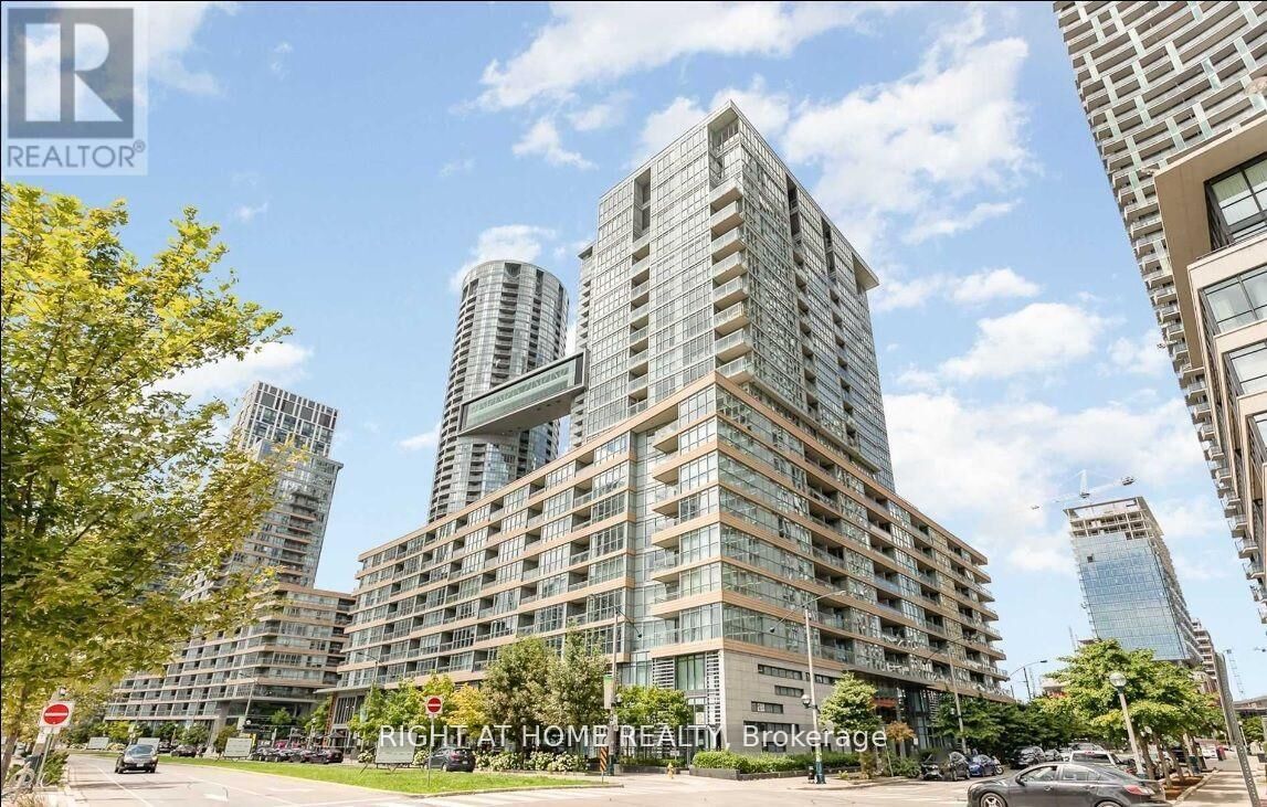 Property Photo:  10 Capreol Court 1021  ON M5V 4B3 