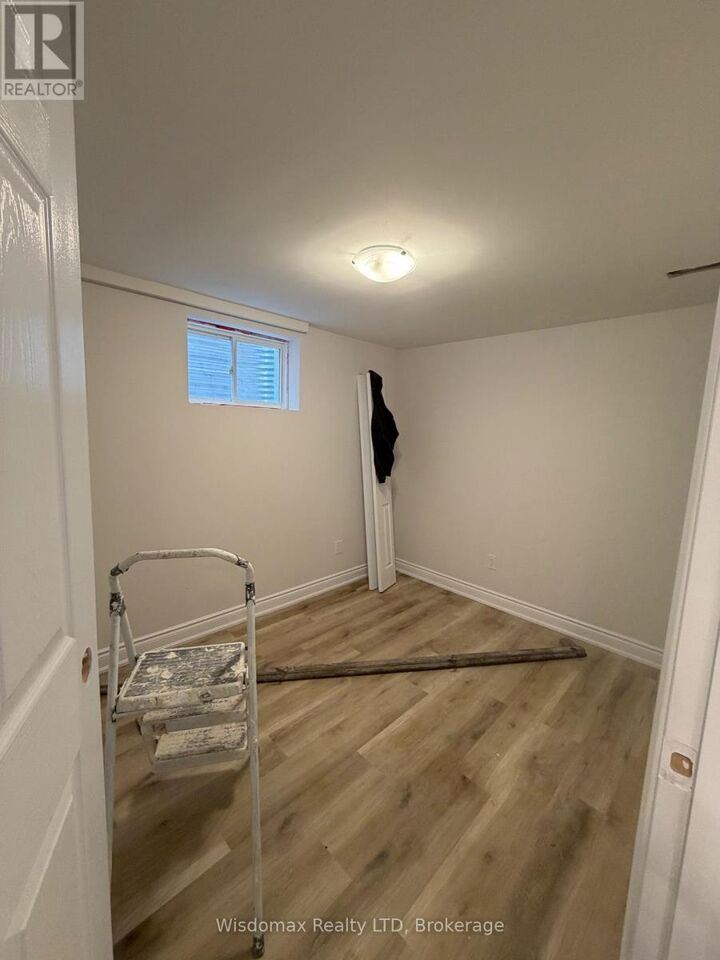 Property Photo: 8429 Kelsey Crescent ON L2H 0E6