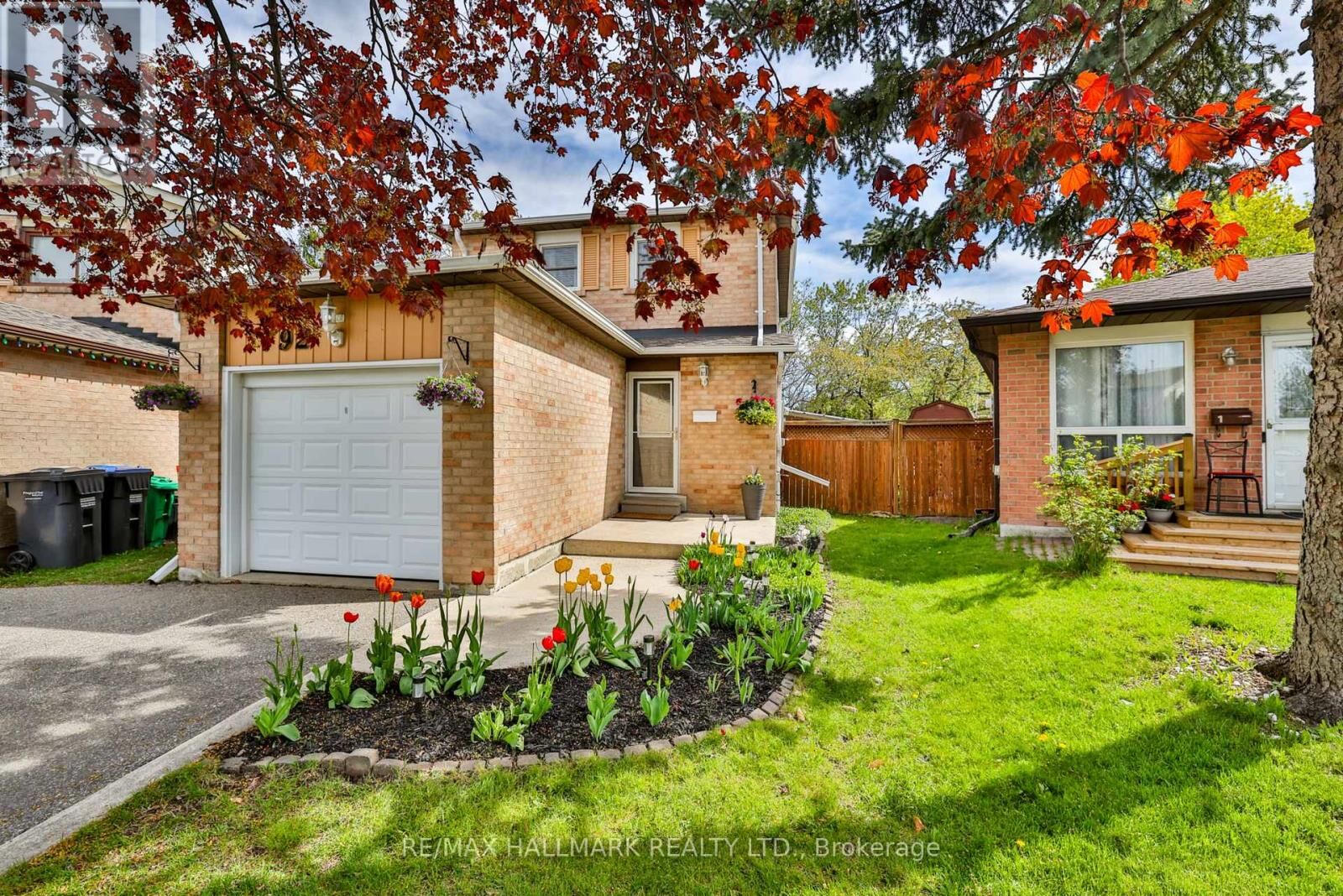 Property Photo:  192 Martindale Crescent  ON L6X 2V2 