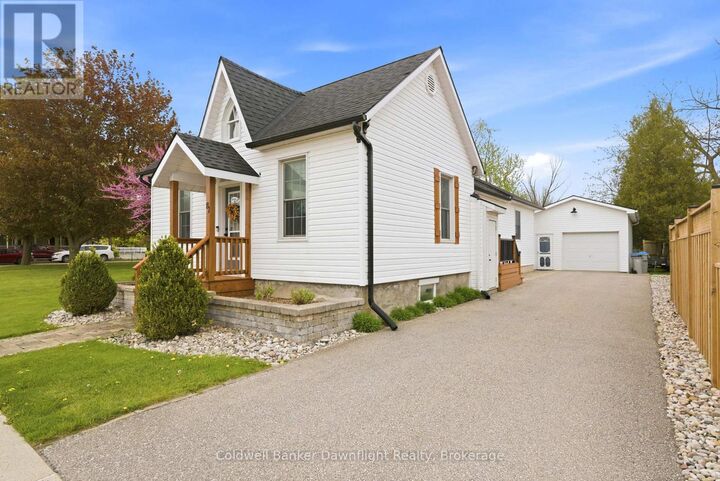 Property Photo:  81 Huron Street  ON N0M 1S2 