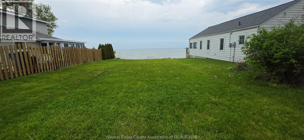 Property Photo:  1535 Heritage Road  ON N9Y 2E6 