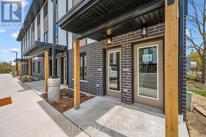 Property Photo: 465 Garafraxa Street West 2 ON N1M 1C6