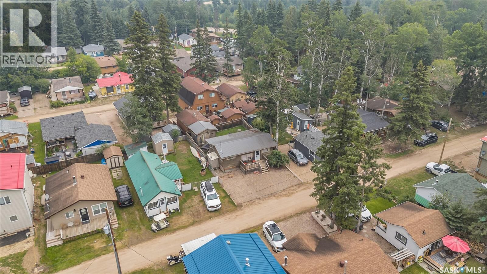 Property Photo:  30 6th Street  SK S0J 0N0 