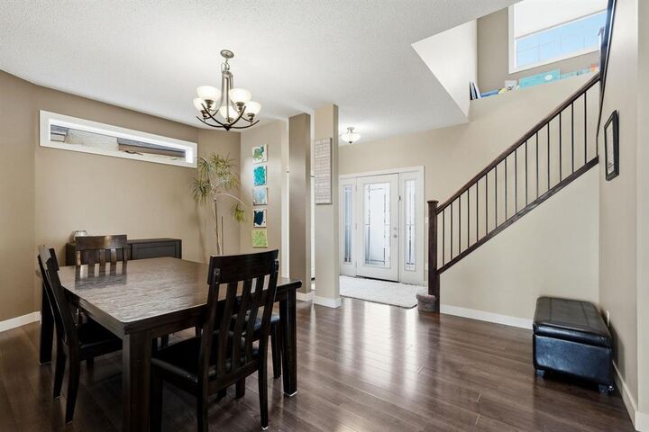 Property Photo:  98 Dragonfly Court  MB R3X 0J1 