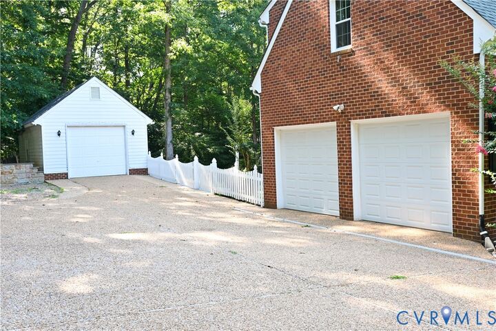Property Photo:  9803 Gates Bluff Drive  VA 23832 