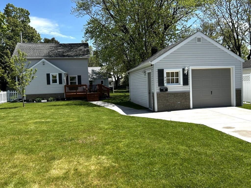 Property Photo: 907 N 3rd Avenue WI 54401