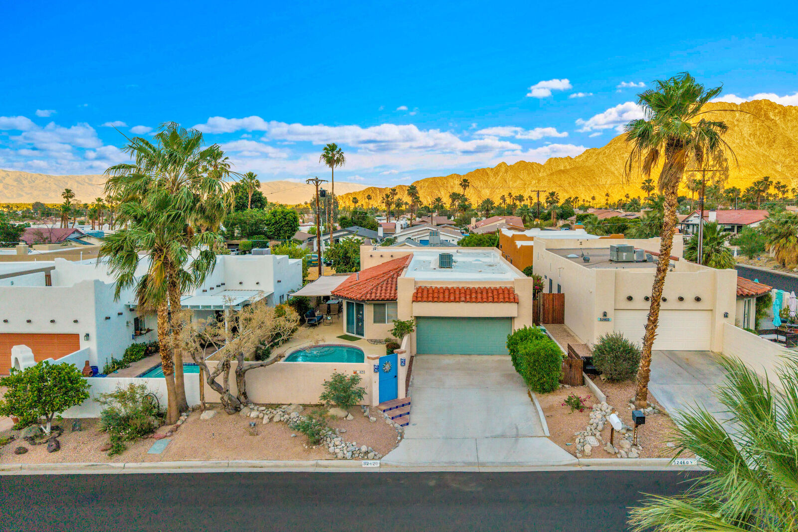 Property Photo: 52420 Avenida Juarez CA 92253